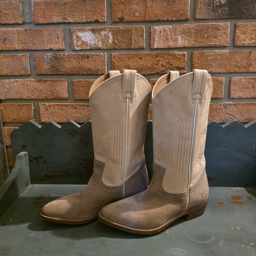 Frye Women's Tan Heeled Boots